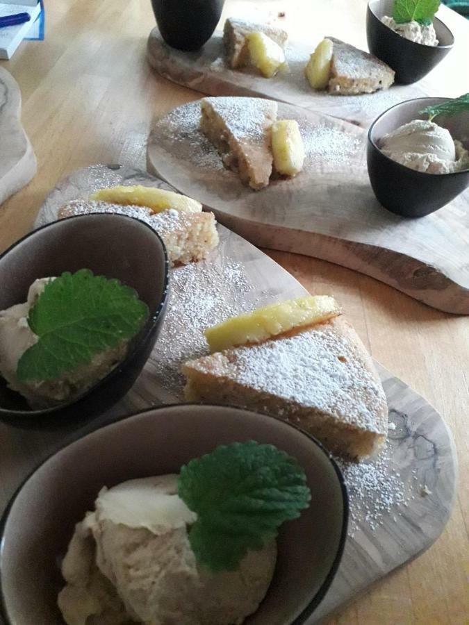 Maas&Mechelen B&B Massage & Wellness Масмехелен Екстериор снимка